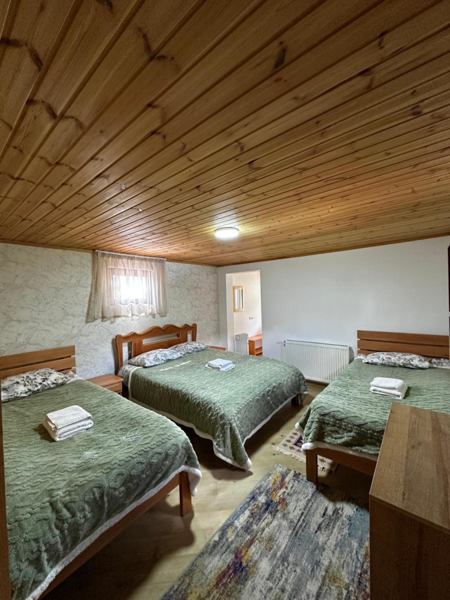 Guest House Victor Zhabeshi Extérieur photo