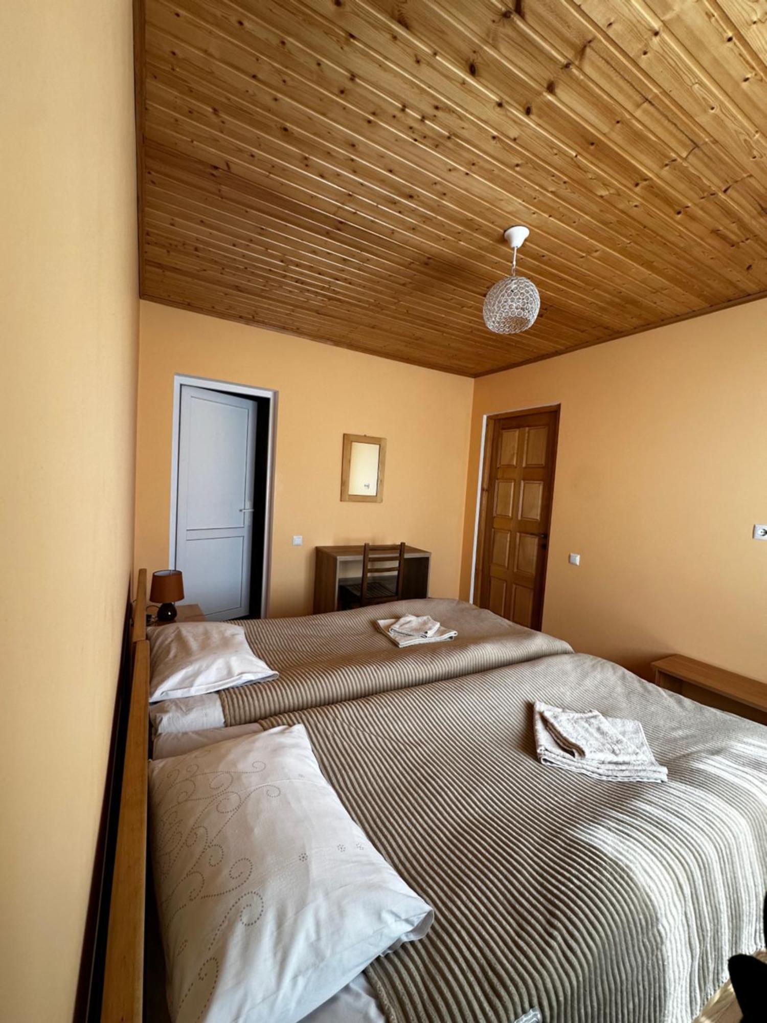 Guest House Victor Zhabeshi Extérieur photo