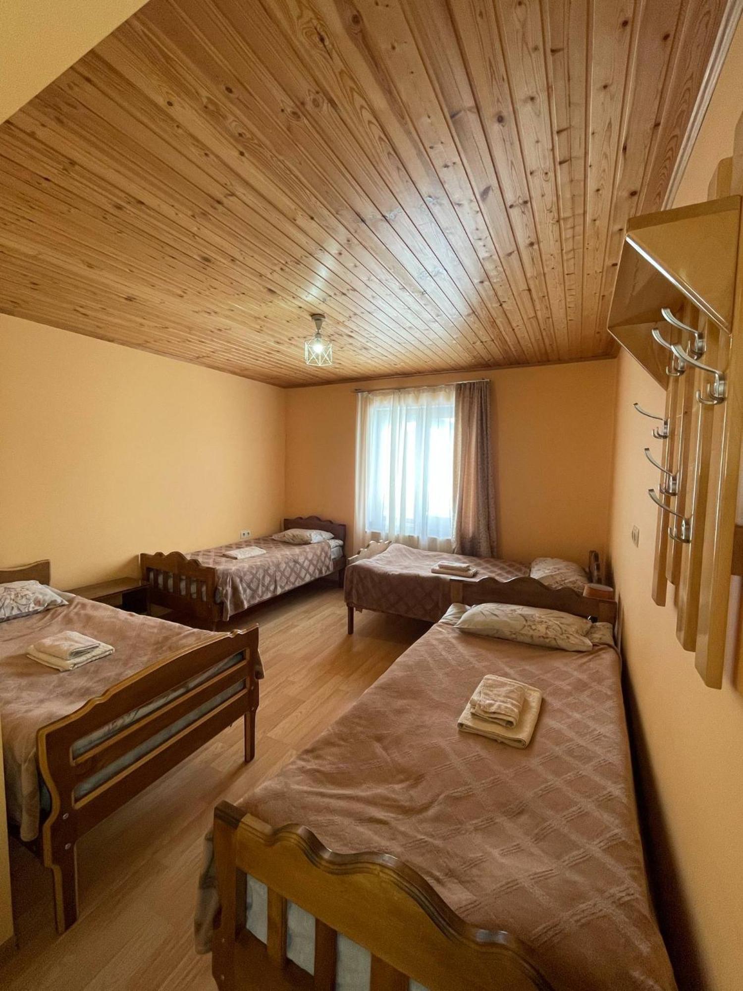 Guest House Victor Zhabeshi Extérieur photo